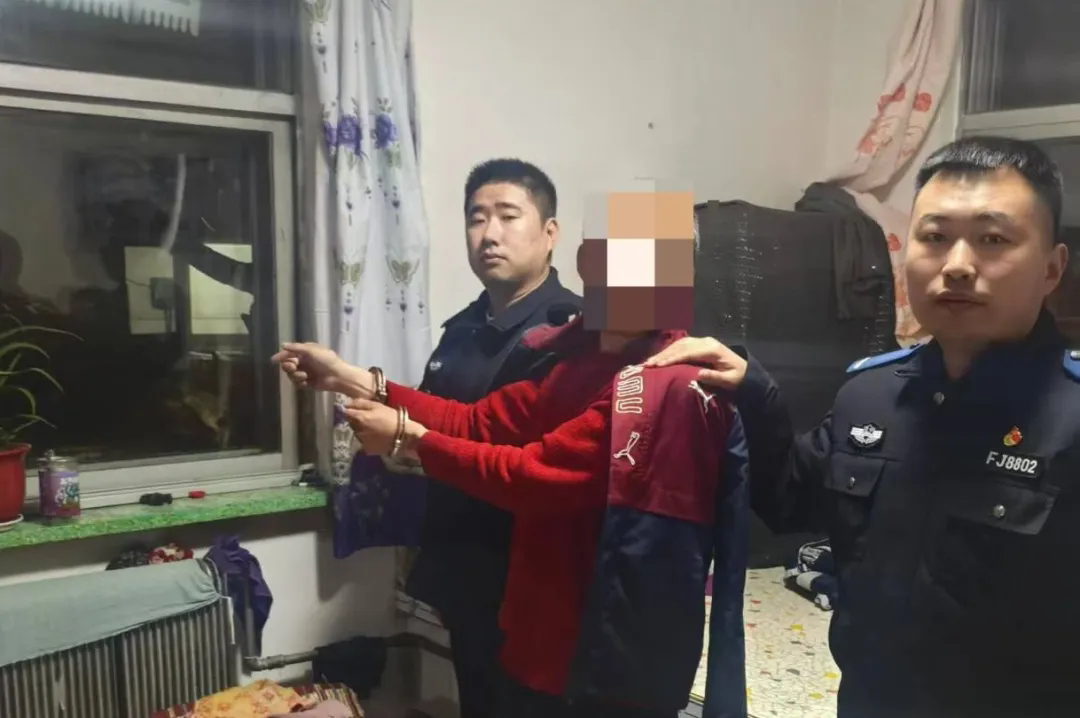 001.webp.png 001.webp.png