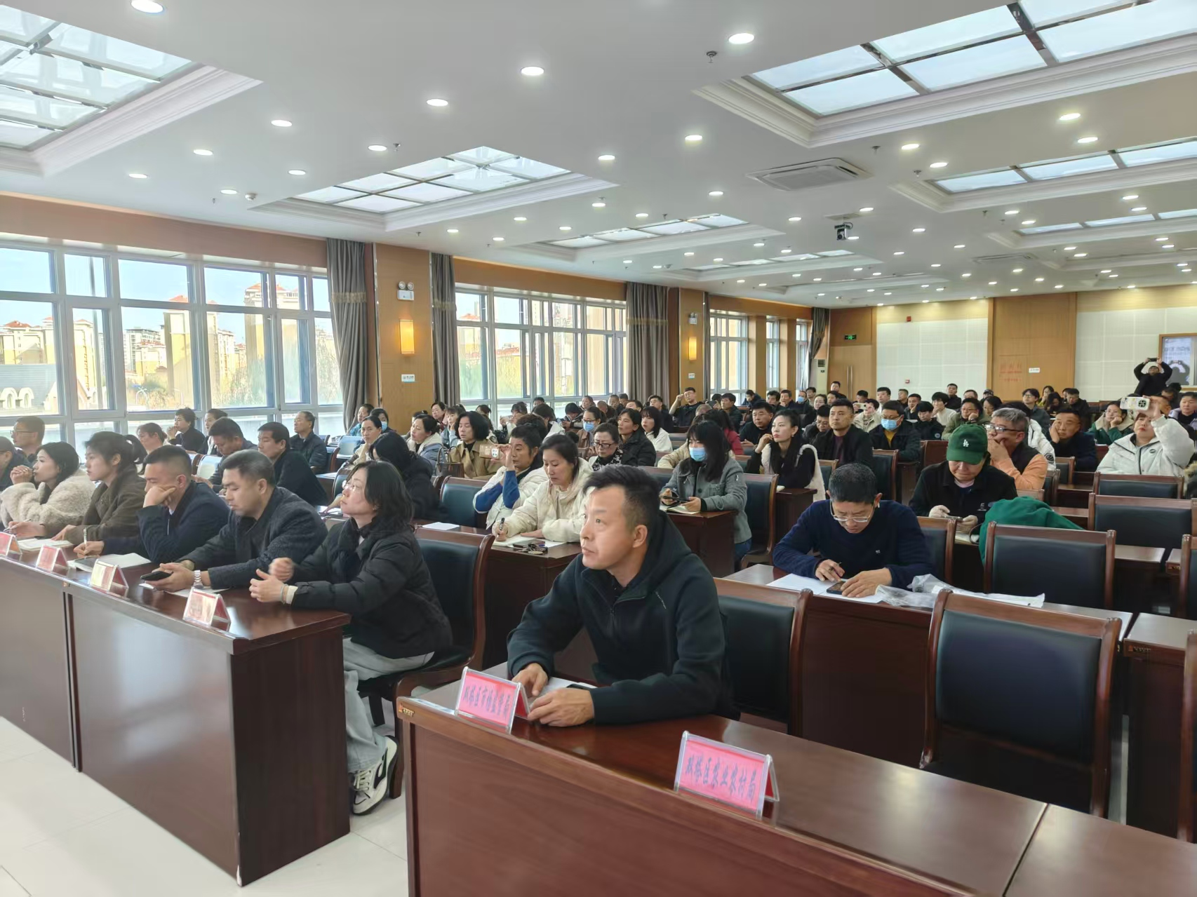 图片2.png 图片2.png