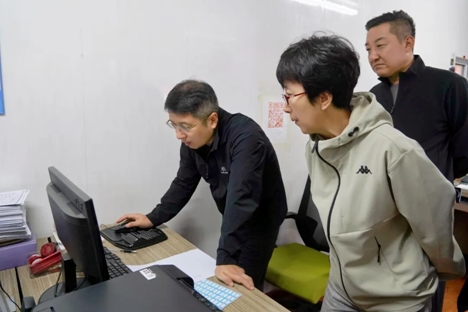 巴行金督导检查我县安全生产、消防、森林草原防灭火工作.jpg 巴行金督导检查我县安全生产、消防、森林草原防灭火工作.jpg