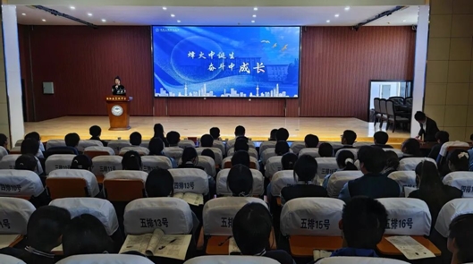 辽宁省“青言青语”理论宣讲示范团到我县开展专场宣讲.jpg 辽宁省“青言青语”理论宣讲示范团到我县开展专场宣讲.jpg