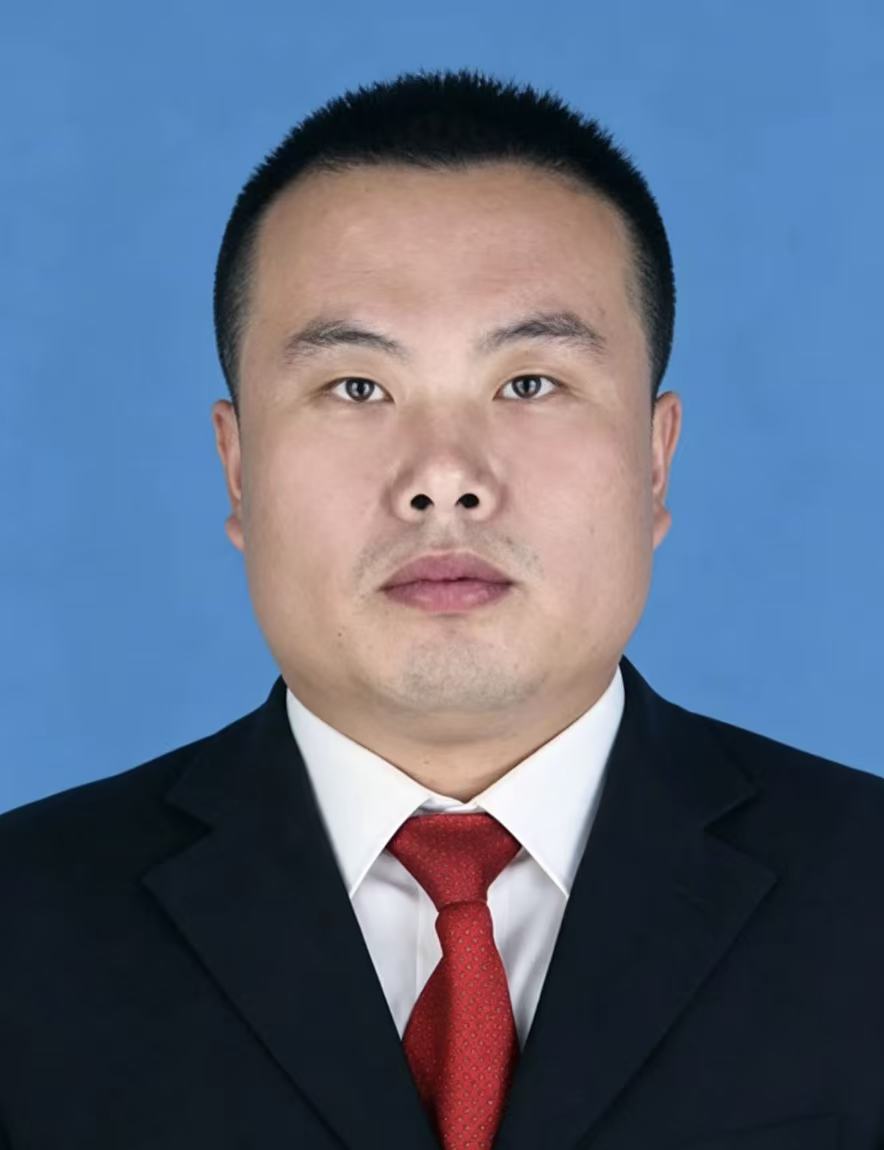 刘国华平房子镇人民政府镇长.jpg 刘国华平房子镇人民政府镇长.jpg