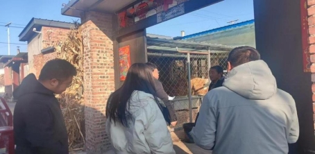 8e323cd818af57c54d9cf4495b70e4ec